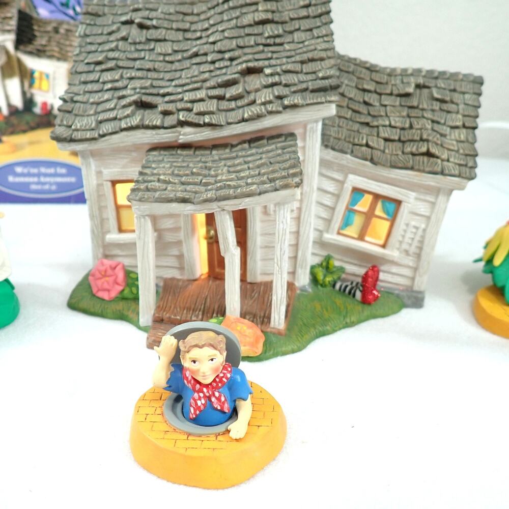 Dept 56 Wizard of Oz 4-Piece We're Not in Kansas Anymore Lighted Set 59350 w/Box - Picture 2 of 16
